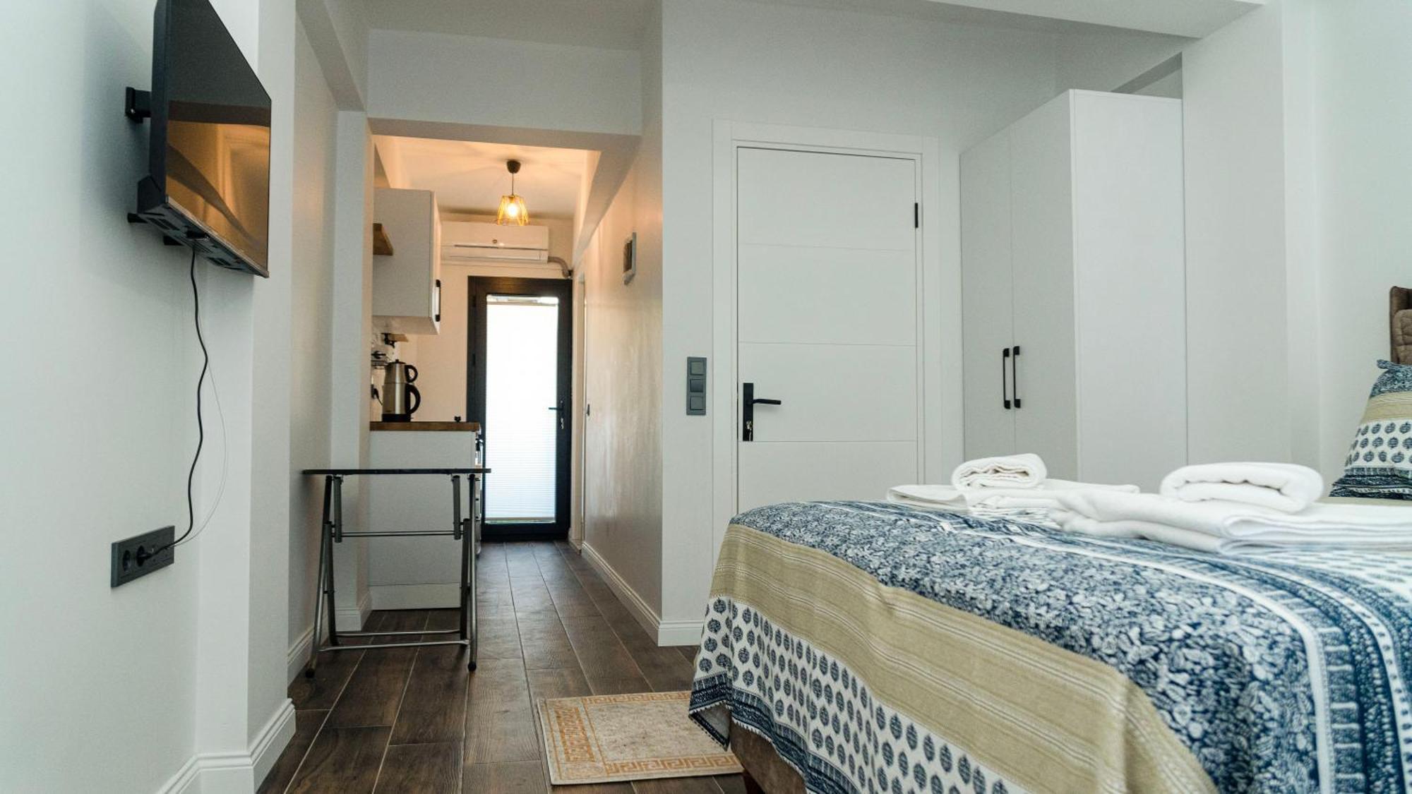 Port Marmaris Rooms Экстерьер фото