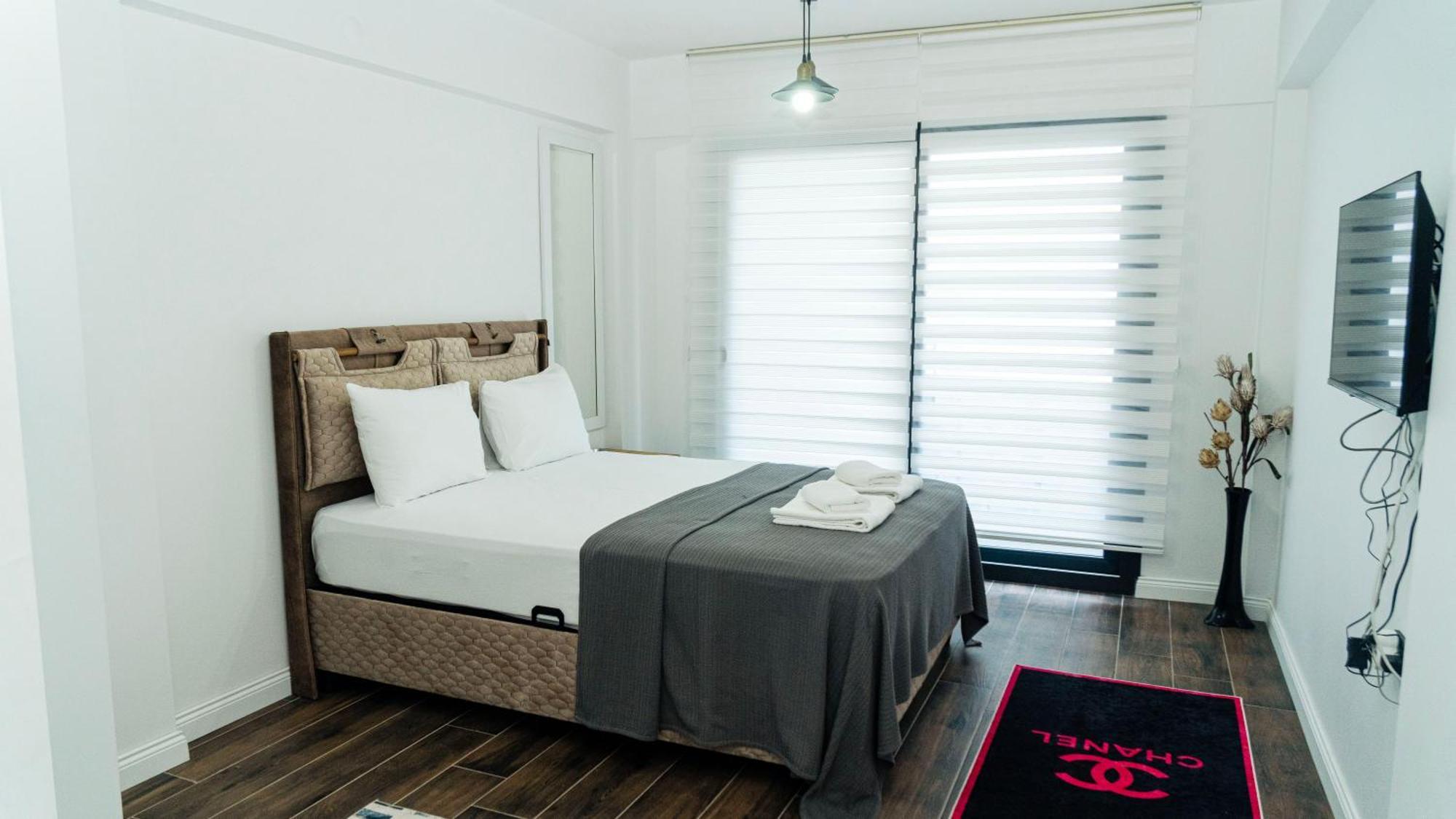 Port Marmaris Rooms Экстерьер фото